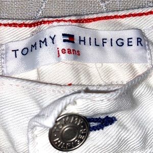 (never washed) TOMMY HILFIGER DENIM SHORTS